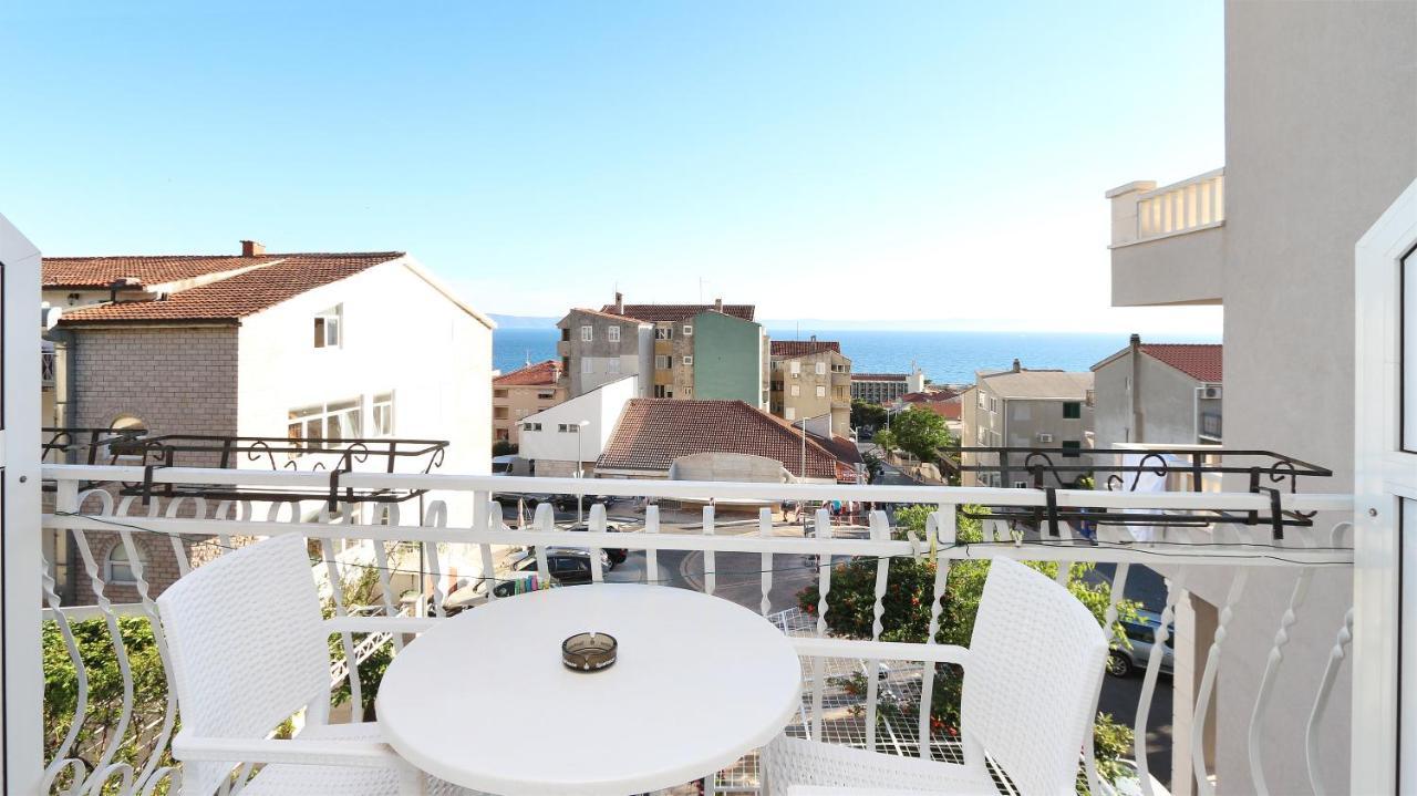 Zora * Makarska